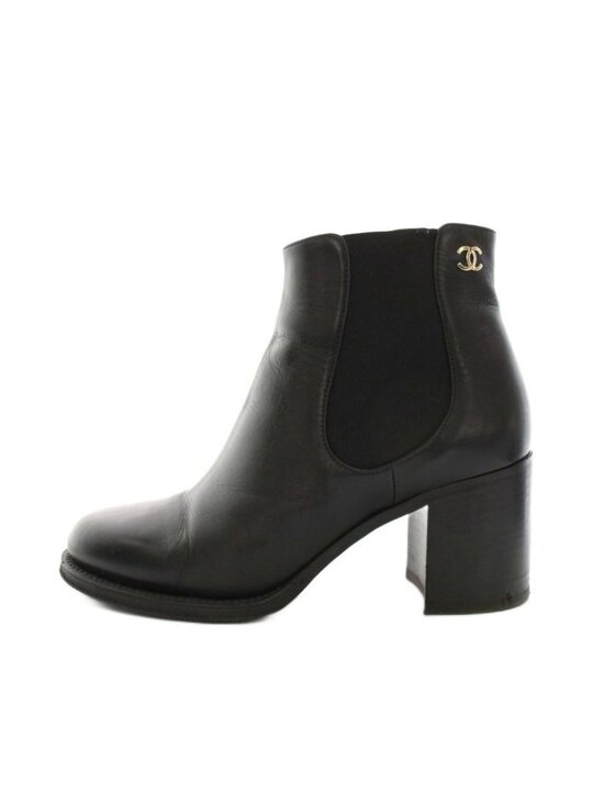 CHANEL Unborn Carf Side Gore Boots Black About US 5 (K-107518) Chanel Side Gore Boots Short Leather CC Logo Vibram Sole 36c Black YT